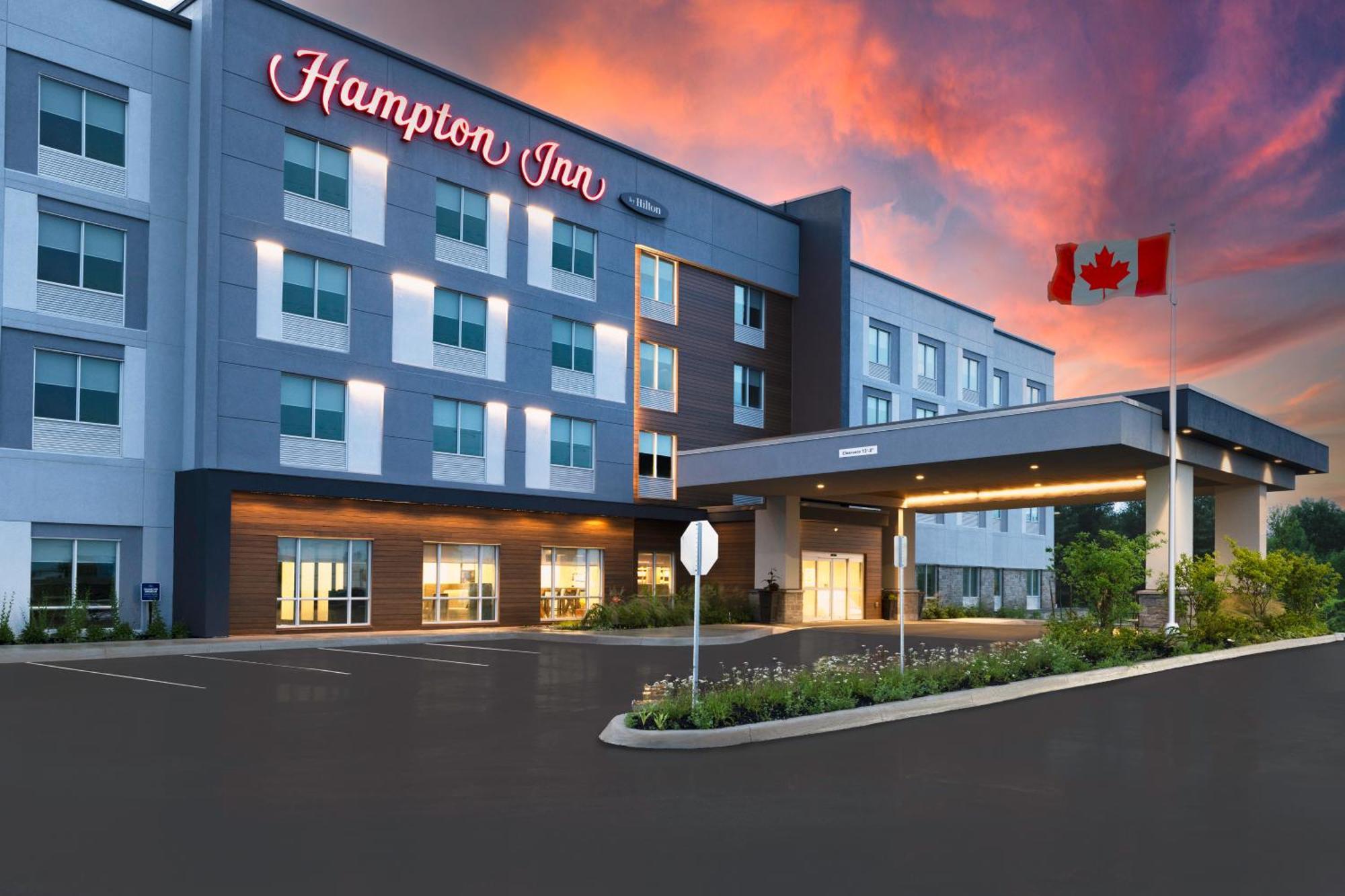 Hampton Inn Midland, On Exterior foto